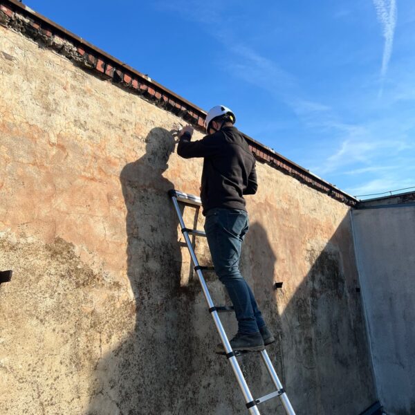 Bezprzewodowa instalacja czujnika FlatMesh