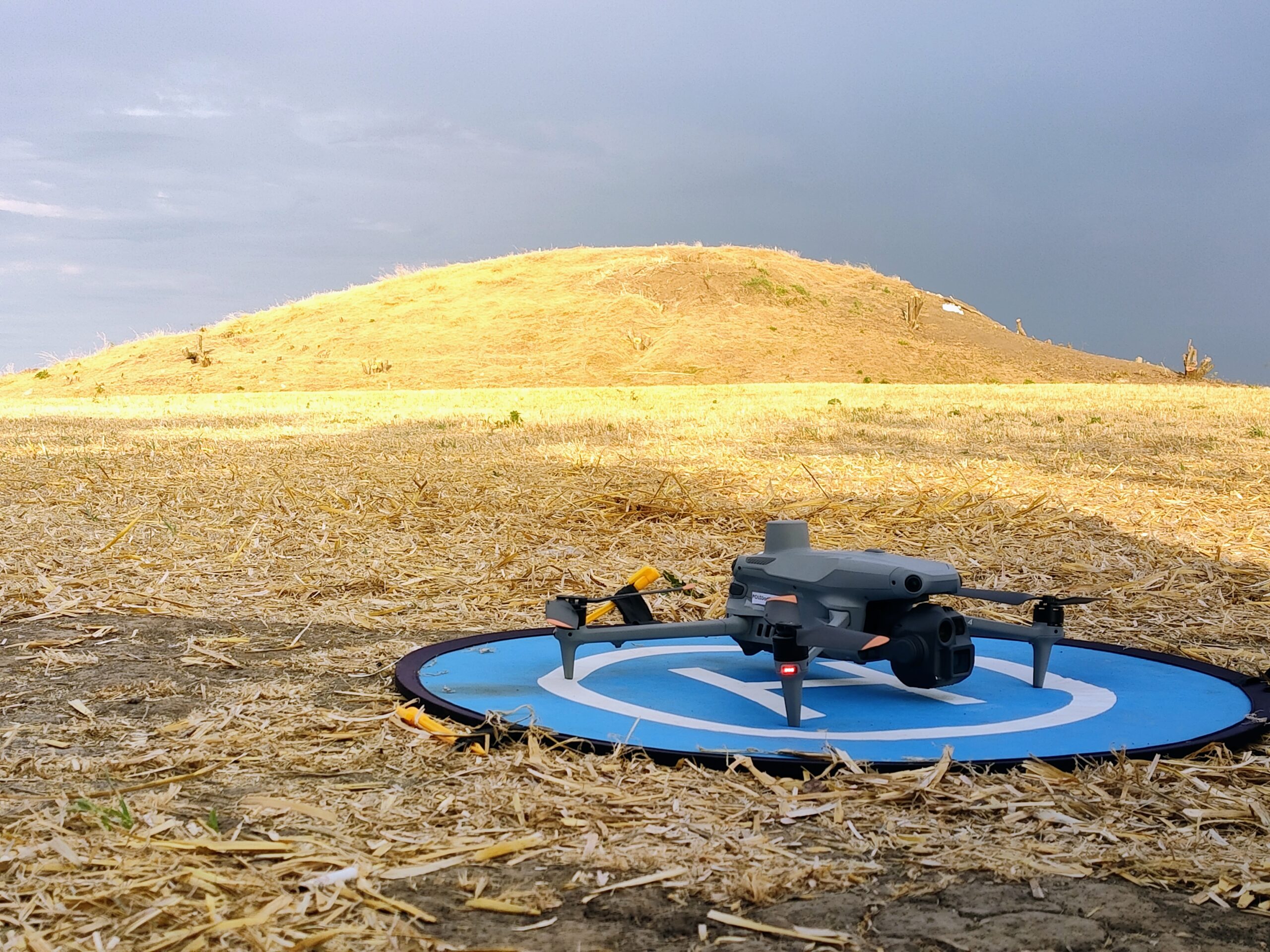 Perspektywa z lotu ptaka i modelowanie 3D: Drony DJI Matrice 4 E