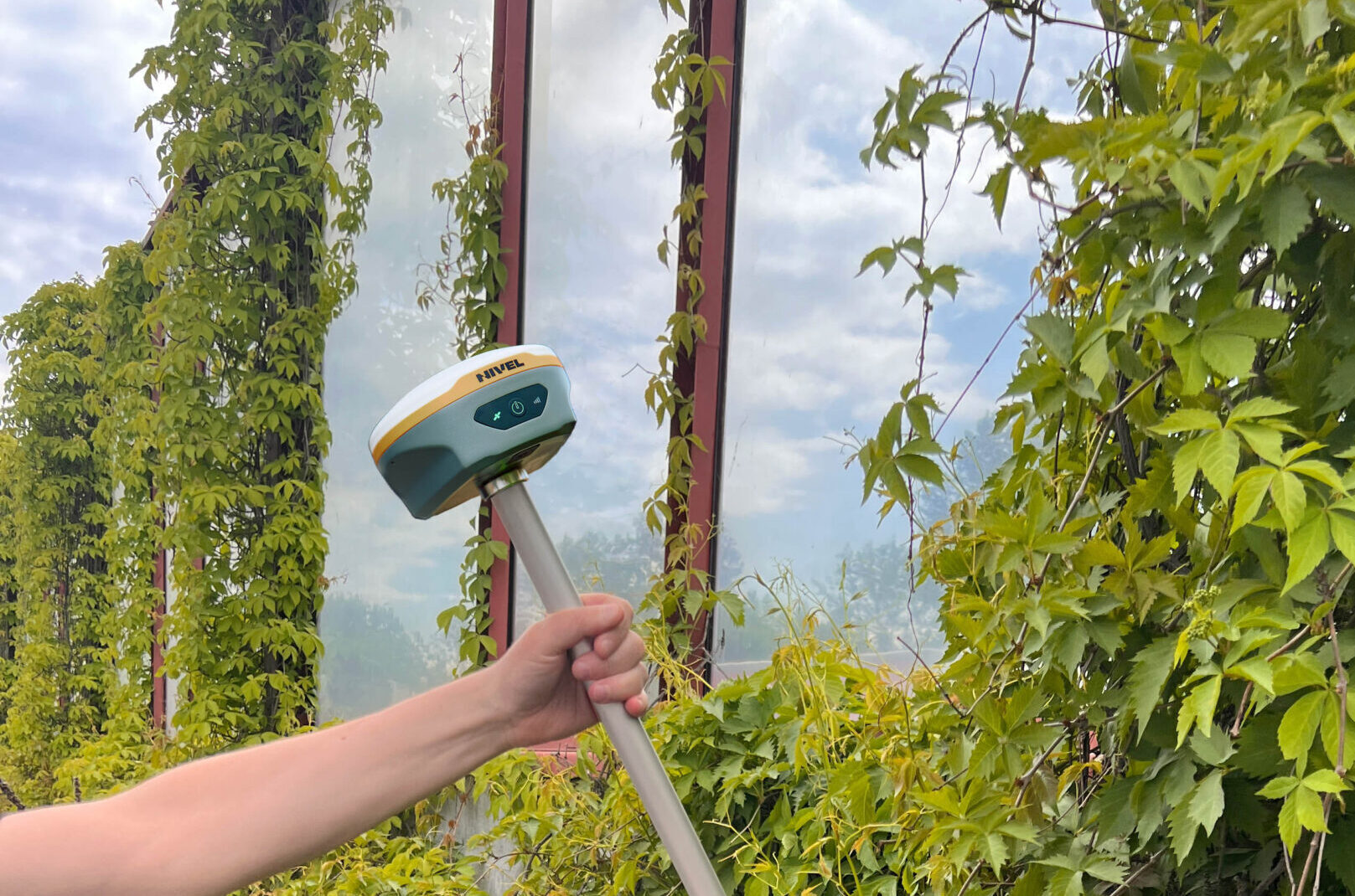 Nivel System Point 6 odbiornik GNSS